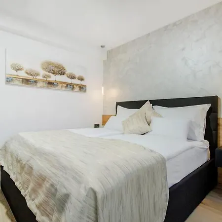Seafront With Roofpool, Perfect Getaway