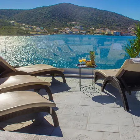 Seafront With Roofpool, Perfect Getaway * Vinišće