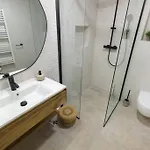 Villa Seafront With Roofpool, Perfect Getaway *
