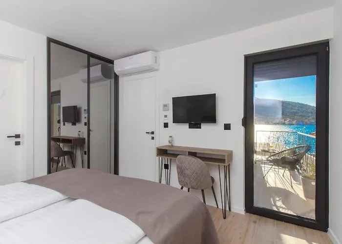 别墅 Seafront With Roofpool, Perfect Getaway