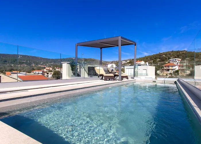 Willa Seafront With Roofpool, Perfect Getaway *